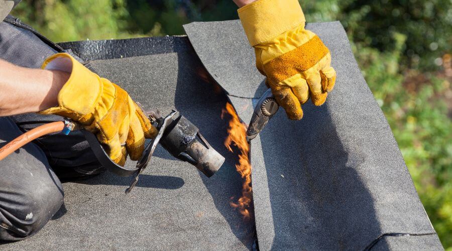 Professional flood damage restoration services in Mallie, KY